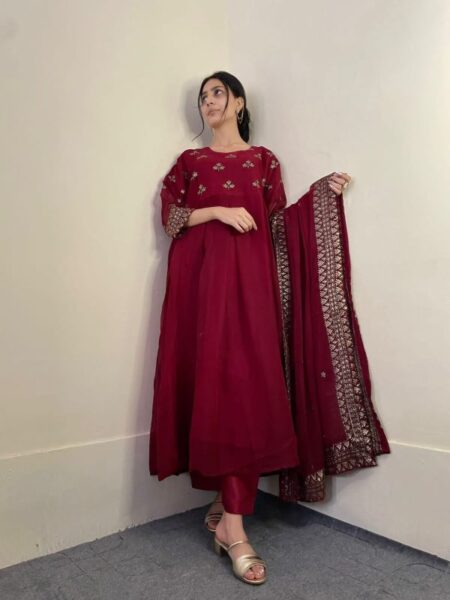 3pcs Shafoon Embroidered Maxi Wedding Season