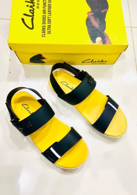Soft Clarks Saddles