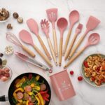 wooden-handle-silicone-kitchen-utensils-with-storage-bucket-high-temperature-resistant-and-non-stick-pot-spatula-spoon-random-color – 1